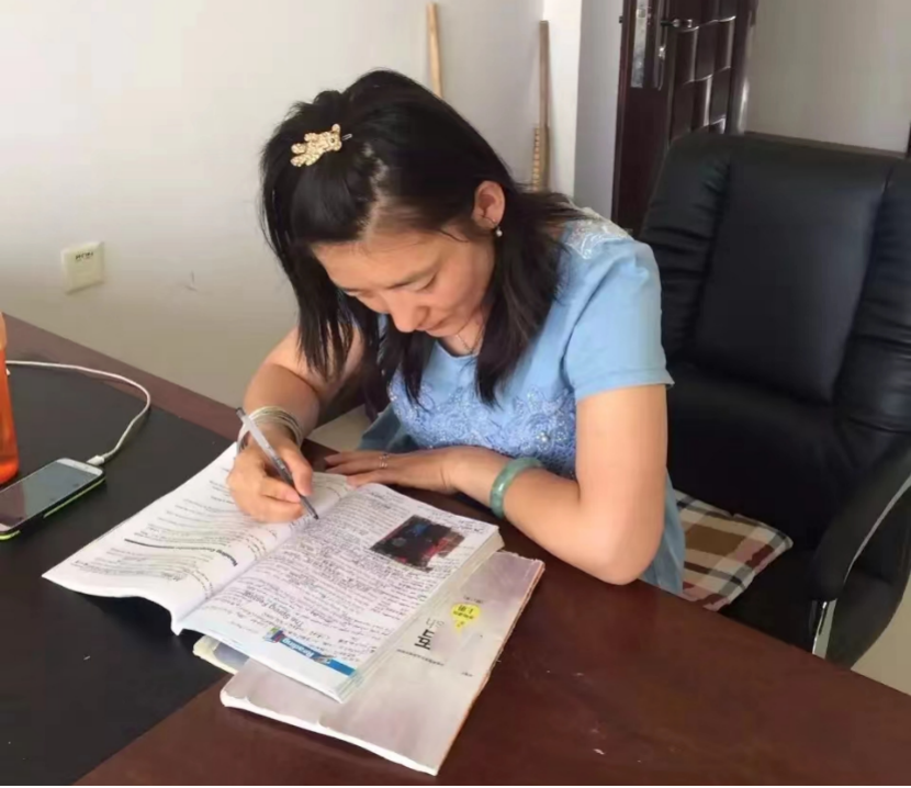 解蘊麗照片